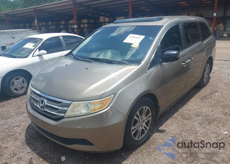 2011 Honda Odyssey Ex-L z USA, uszkodzony, nr VIN 5FNRL5H60BB077332
